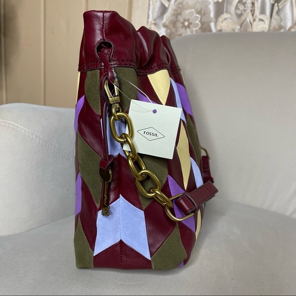 New! FOSSIL Gigi Drawstring Shoulder Bag Multicolor Purple Leather Patterned - Picture 3 of 5